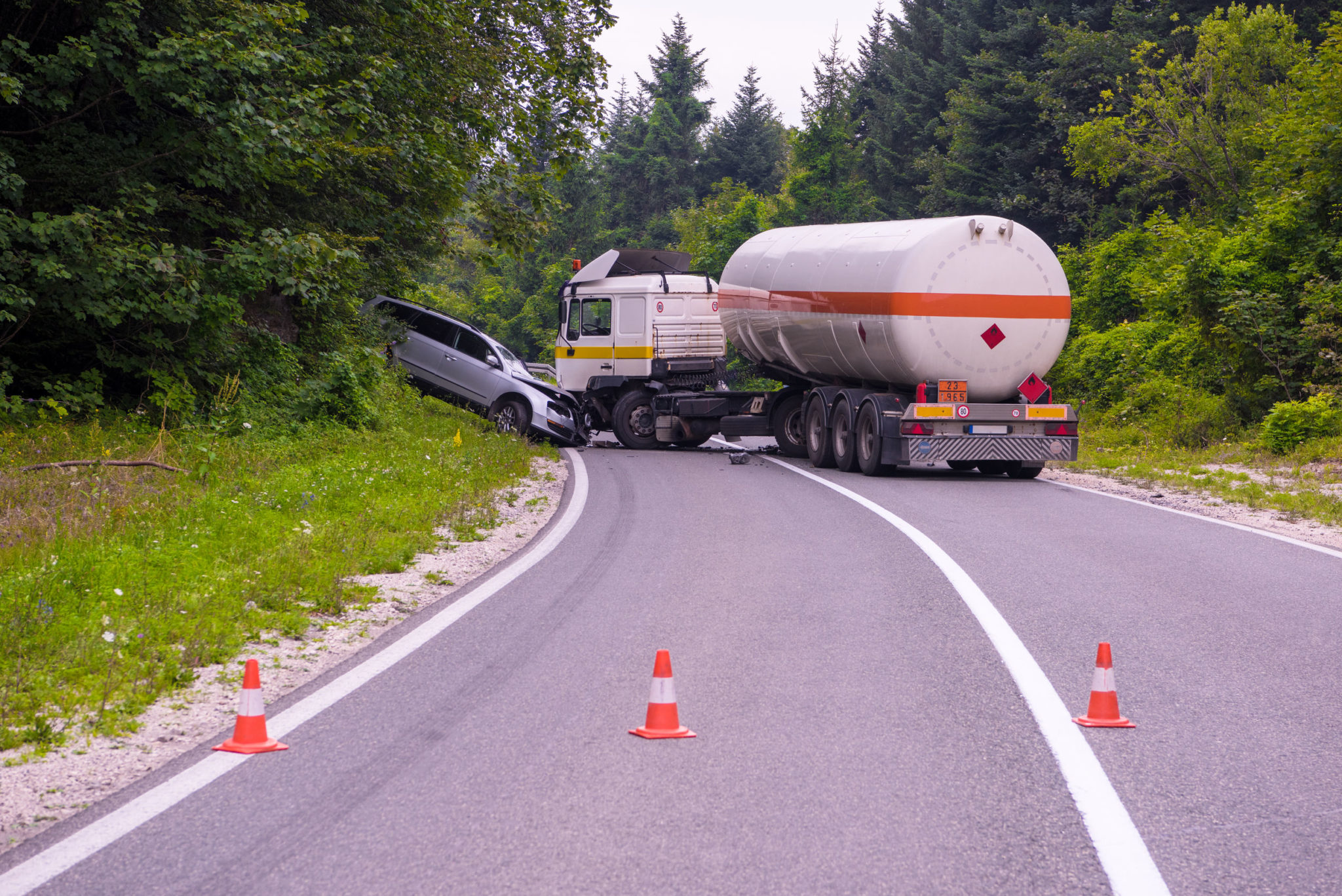 Trailer Jackknife: Causes, Prevention, And Recovery