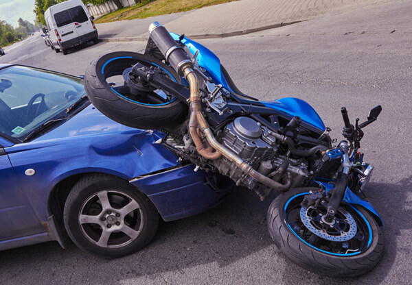 What is a left turn motorcycle accident? | Darrigo & Diaz